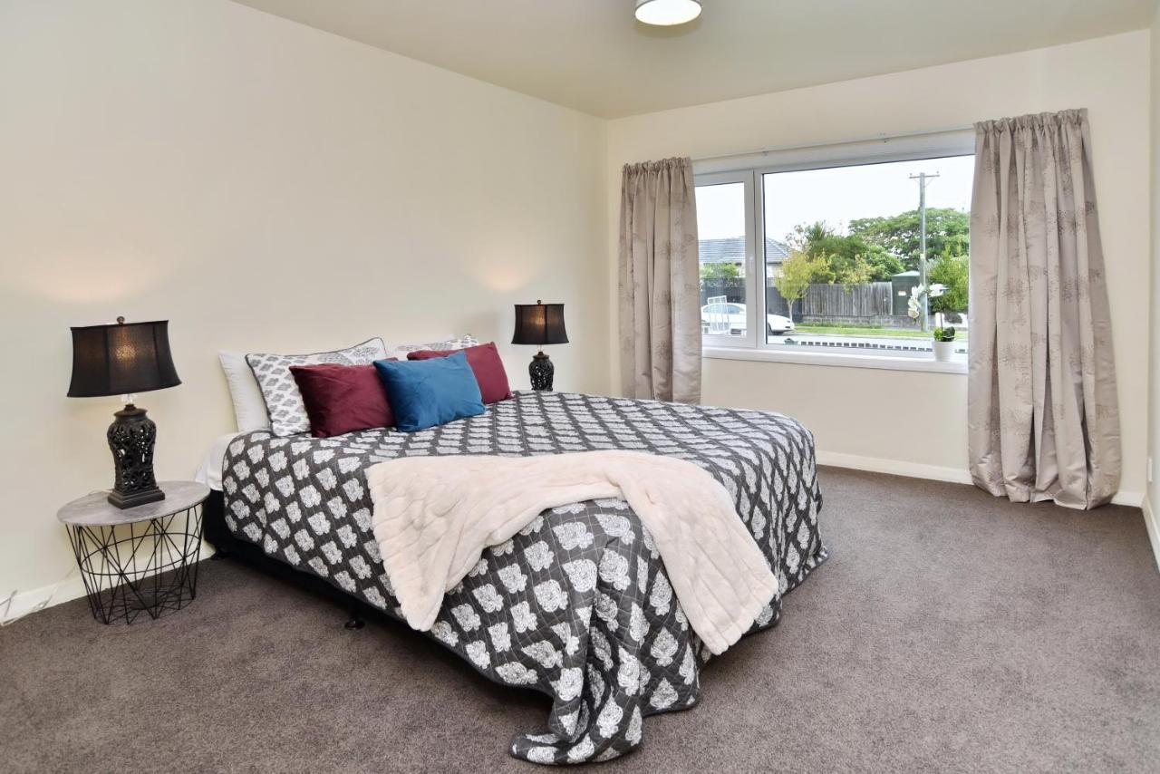 Weston Villa - Spacious & Family Friendly - Bookahome Christchurch Buitenkant foto