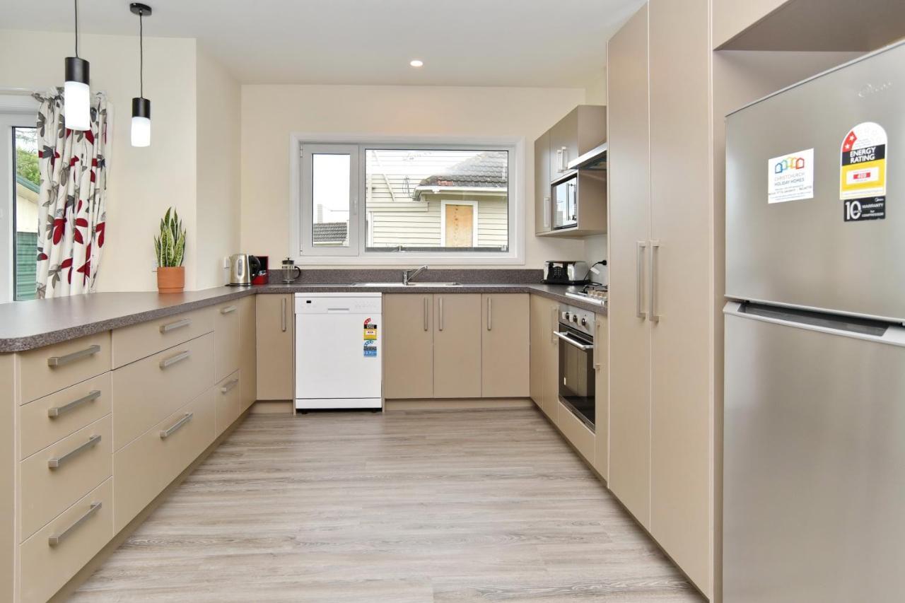 Weston Villa - Spacious & Family Friendly - Bookahome Christchurch Buitenkant foto