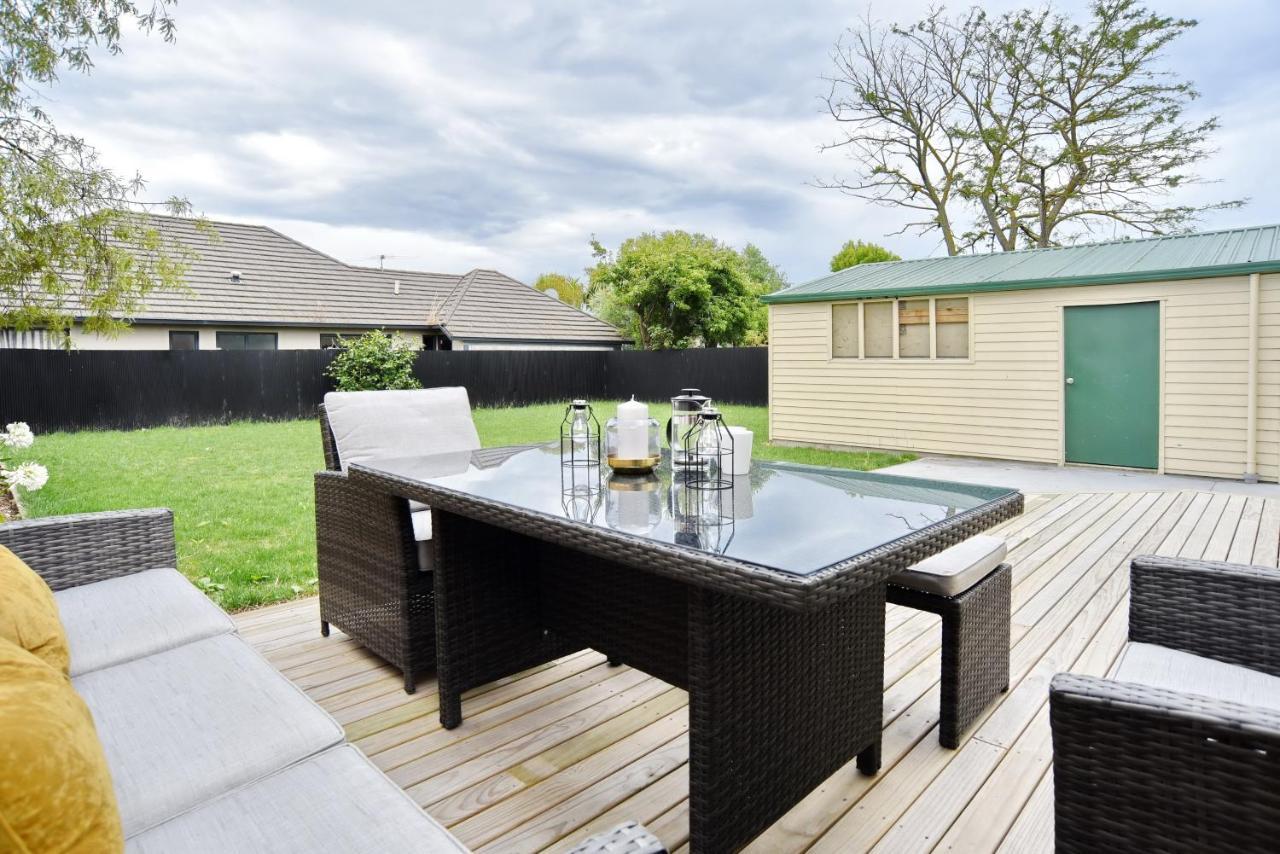 Weston Villa - Spacious & Family Friendly - Bookahome Christchurch Buitenkant foto