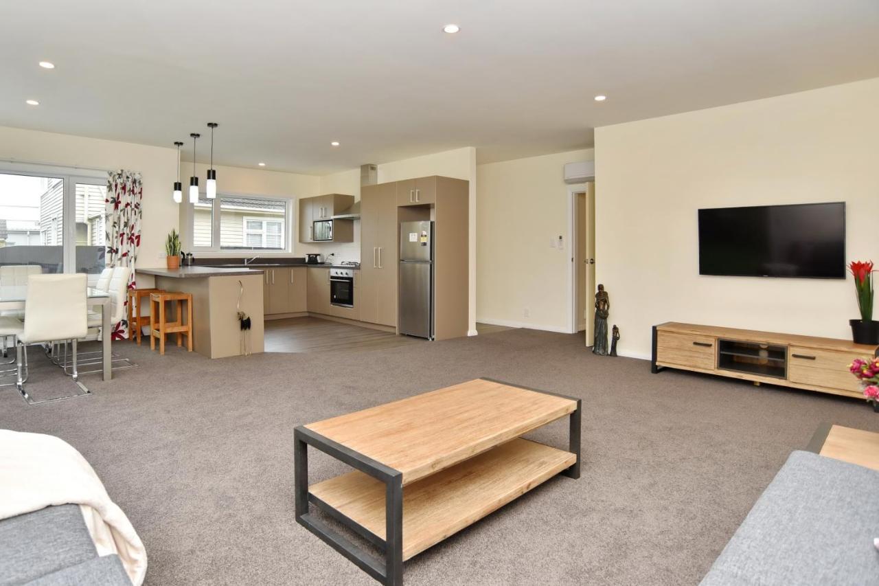 Weston Villa - Spacious & Family Friendly - Bookahome Christchurch Buitenkant foto