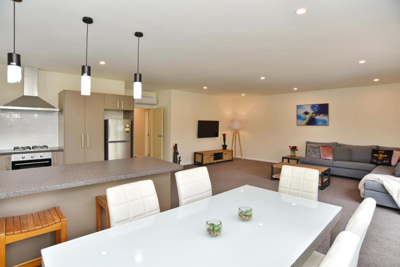Weston Villa - Spacious & Family Friendly - Bookahome Christchurch Buitenkant foto